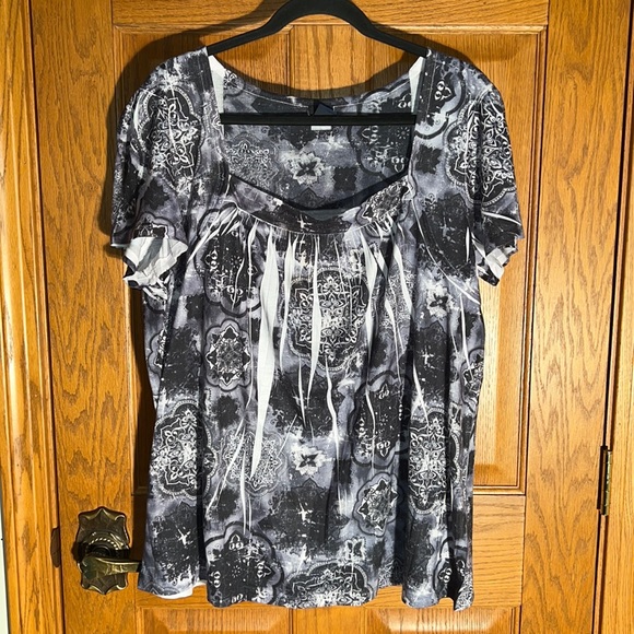 Tops - Pleated front Tee